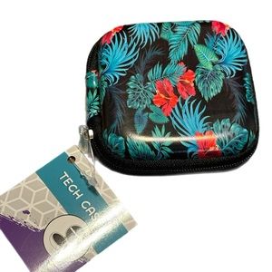 Earbud Tropical tech case holder, flower design, keep stuff safe on beach!